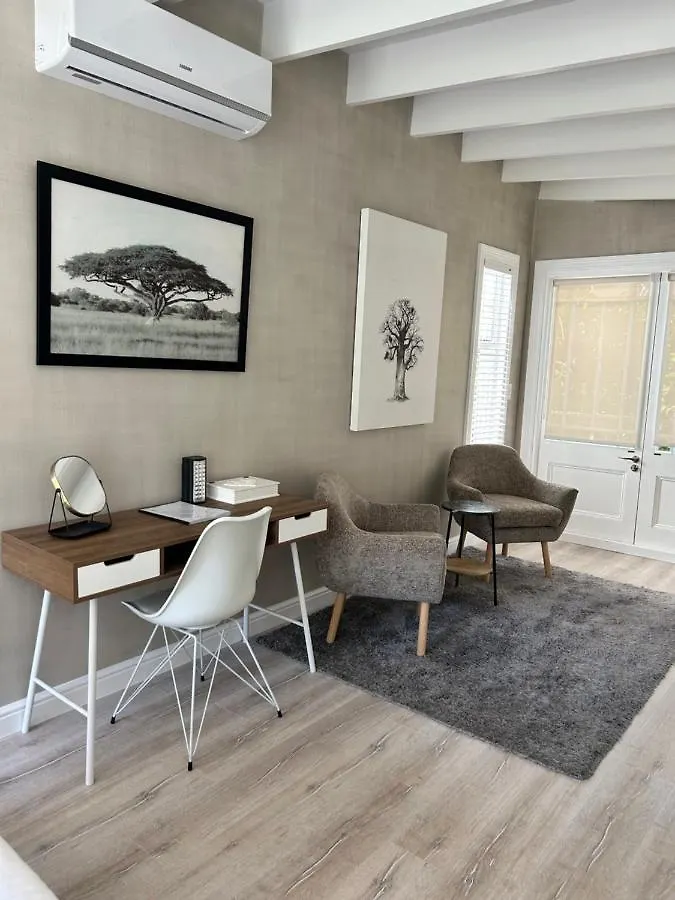 One Oak Guest House Somerset West South Africa